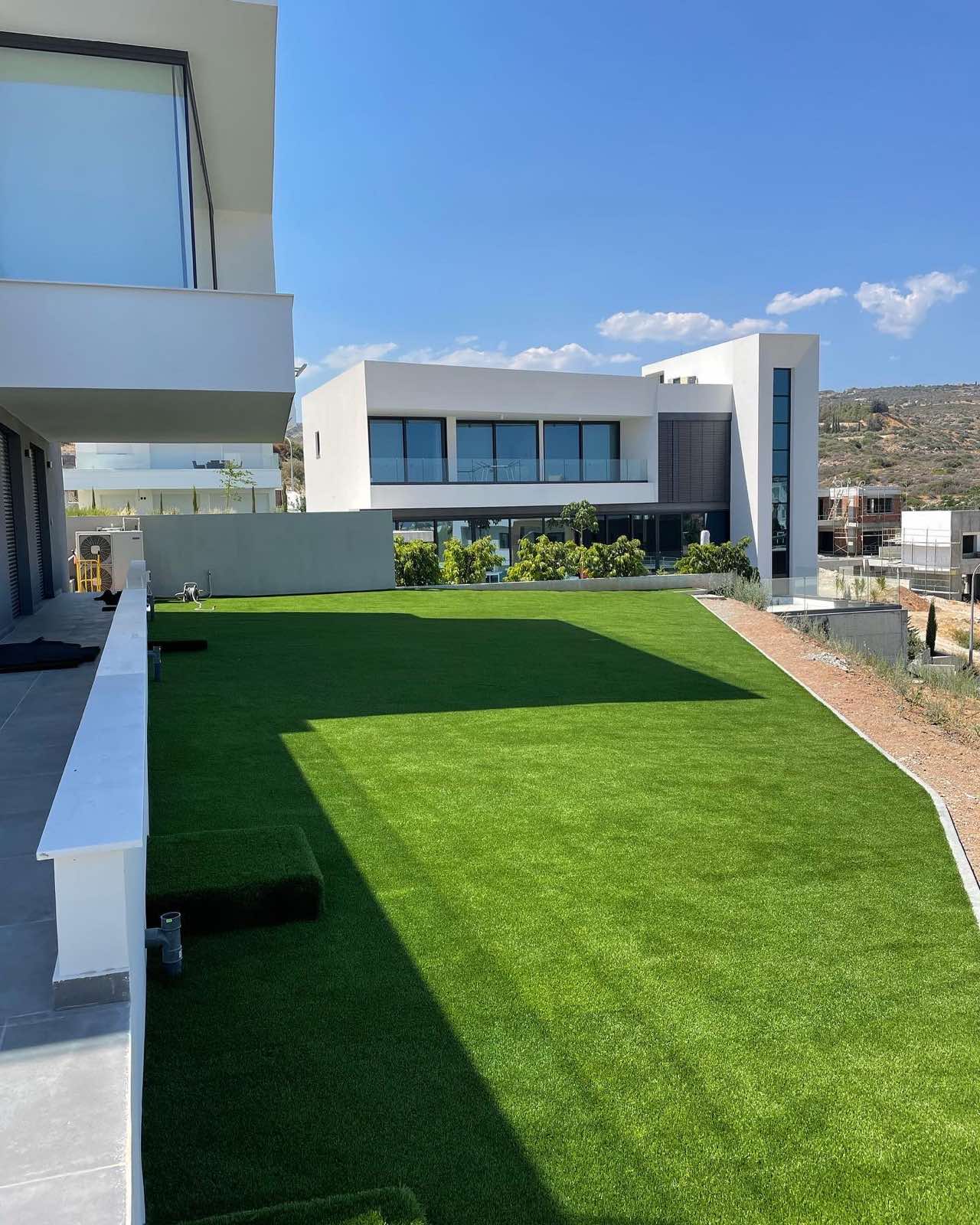 Quick solutions artificial grass synthetic grass turf suppliers installation